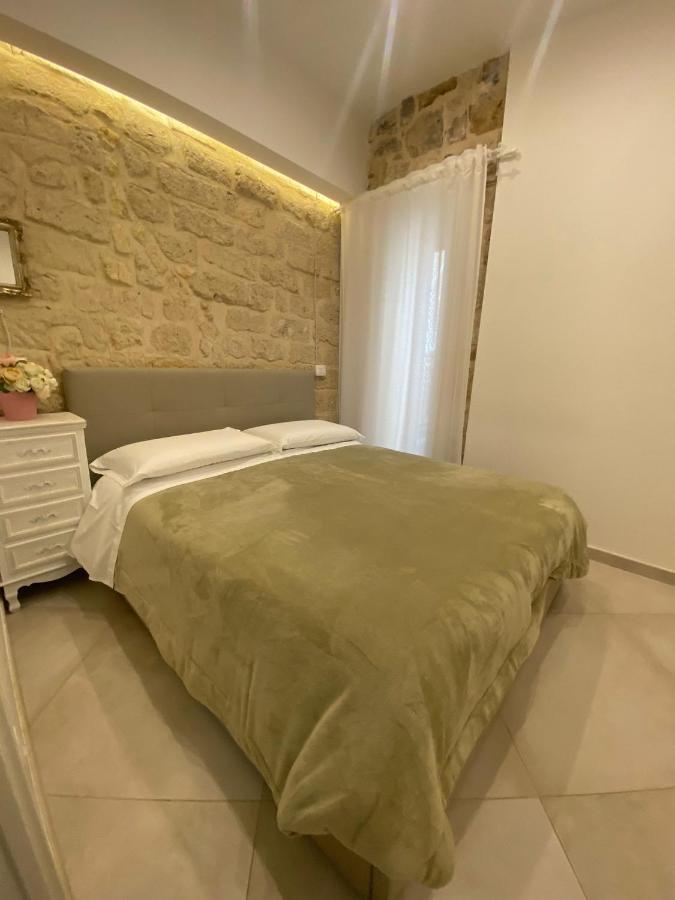 Dimora Del Carmine Hotell Bari Eksteriør bilde