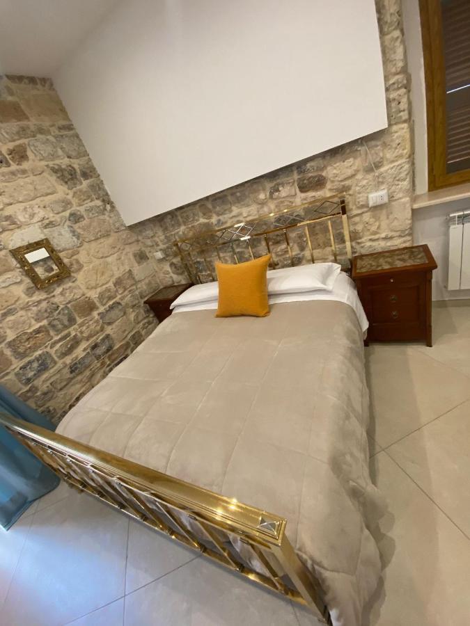 Dimora Del Carmine Hotell Bari Eksteriør bilde