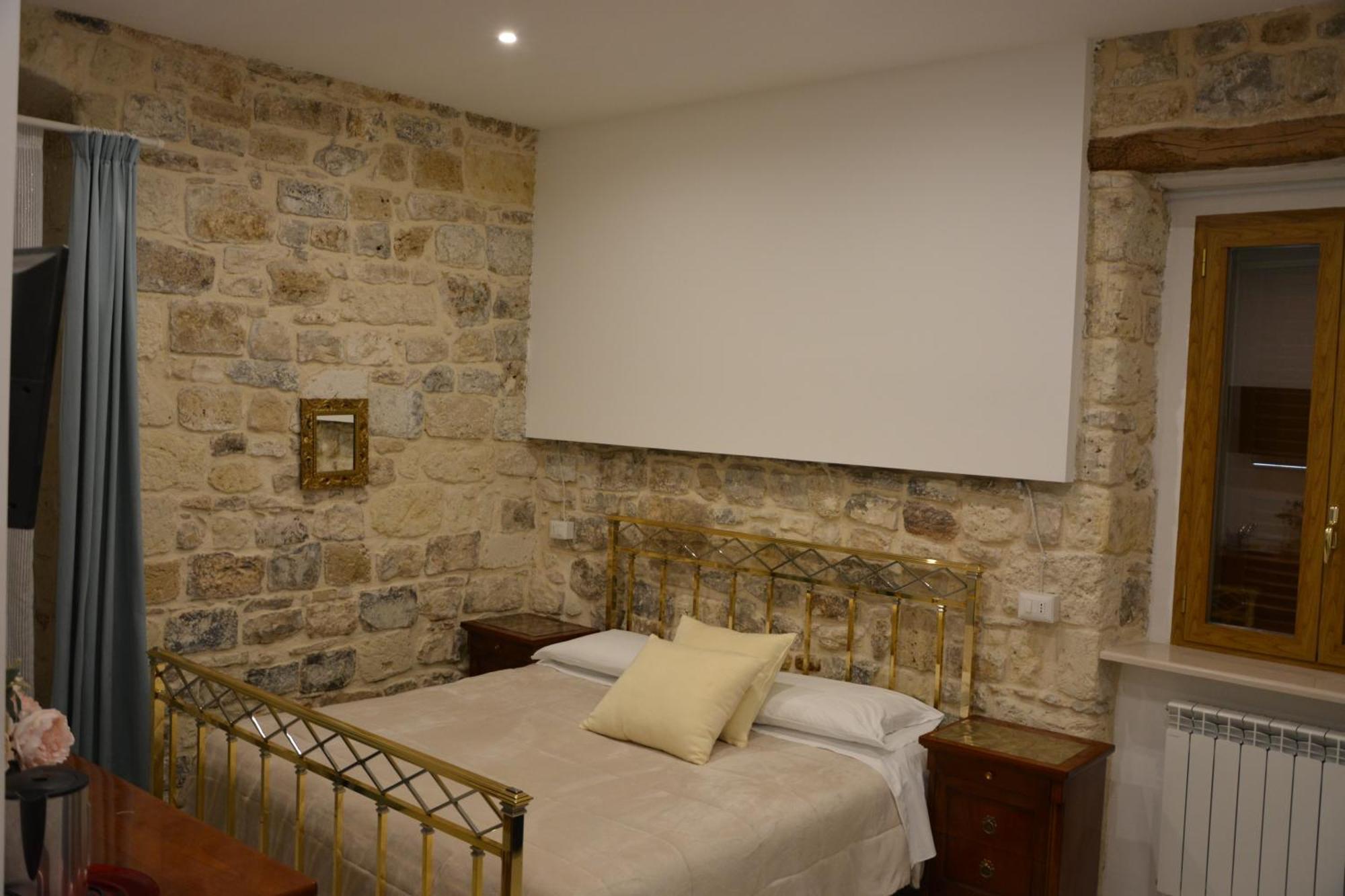 Dimora Del Carmine Hotell Bari Eksteriør bilde