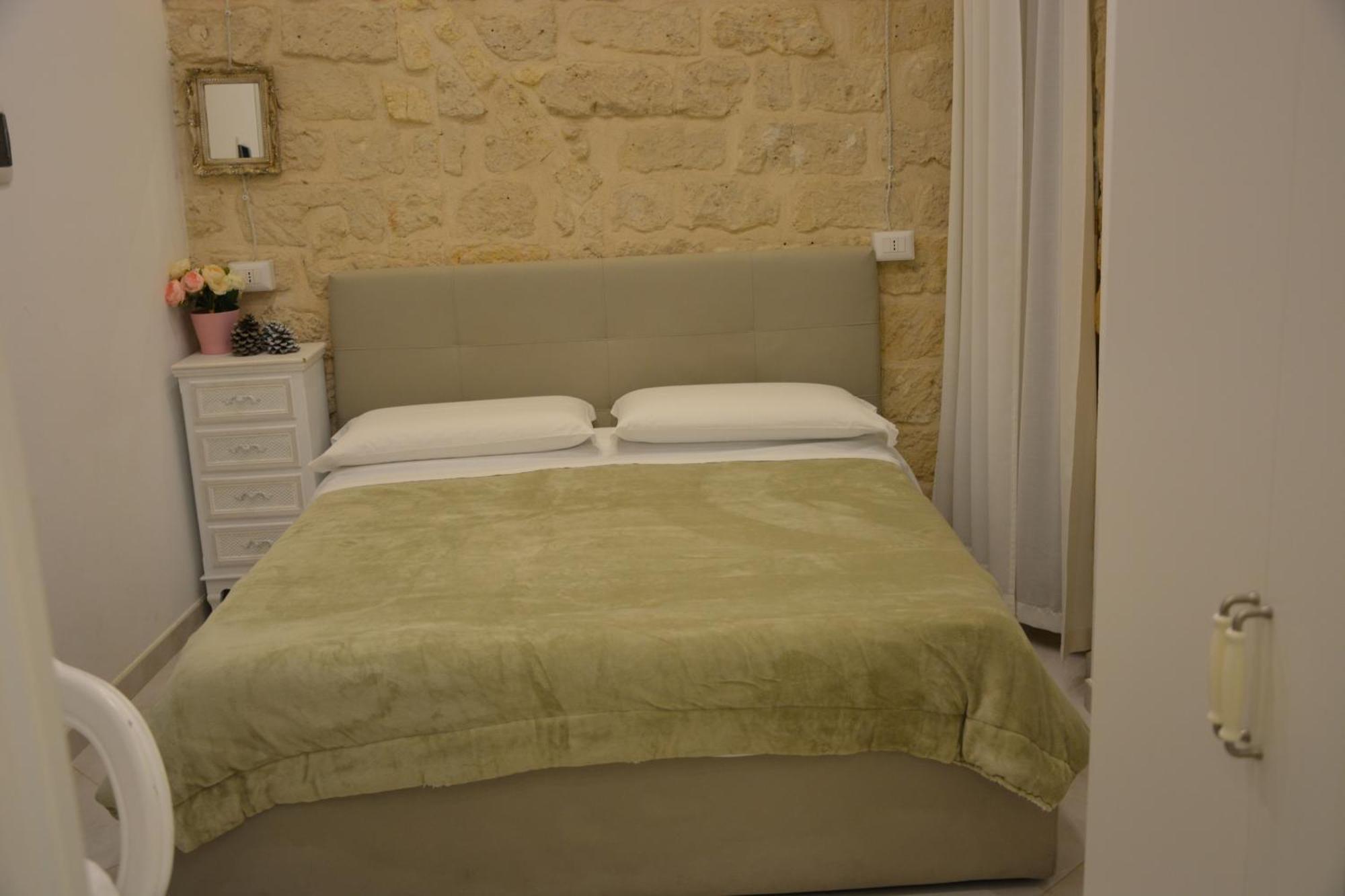 Dimora Del Carmine Hotell Bari Eksteriør bilde